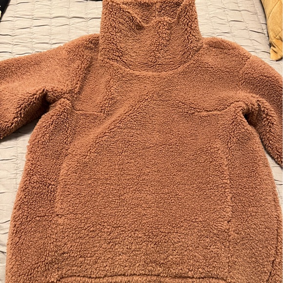 Lululemon Warmth Restore Long Pullover size 8 - Picture 2 of 5